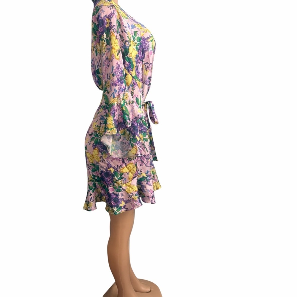 Victoria’s Secret Floral Purple and Yellow Satin Flutter Robe - Picture 9 of 10